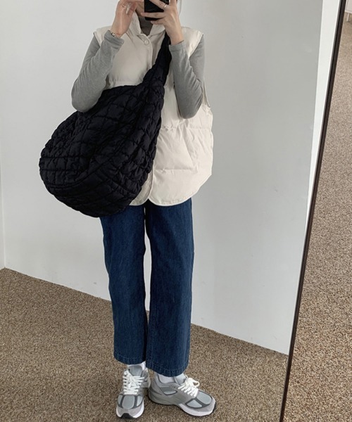Miniministore(ミニミニストア)の「キルトショルダーバッグダウン風レディース(ショルダーバッグ・レディース・グリーン/ブラック/ブラウン/ベージュ/アイボリー・FREE)」の17枚目の写真