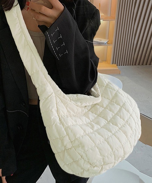 Miniministore(ミニミニストア)の「キルトショルダーバッグダウン風レディース(ショルダーバッグ・レディース・グリーン/ブラック/ブラウン/ベージュ/アイボリー・FREE)」の21枚目の写真