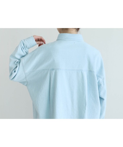 reca（レカ）の「デニムオーバーシャツジャケット（デニムジャケット・レディース・ブラック/サックスブルー系・FREE）」の12枚目の写真