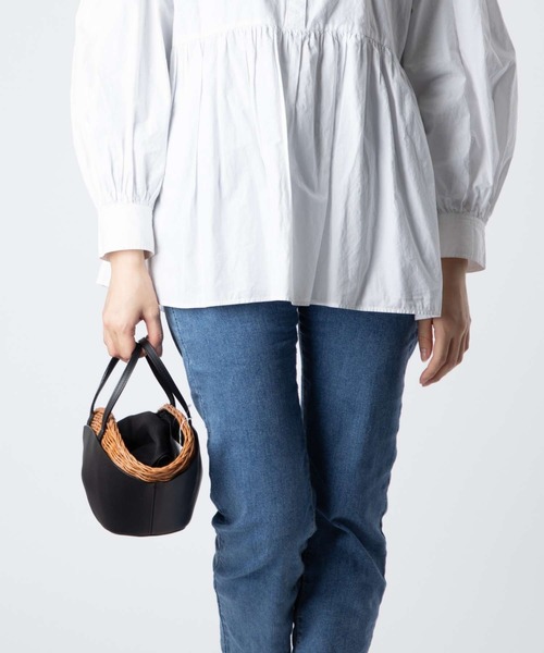 The Bagmati（ザバグマティ）の「BAGMATI LEATHER COMBINATION BASKET バグマティ レザー使い かごバッグ（ハンドバッグ・レディース・ブラック・FREE）」の13枚目の写真