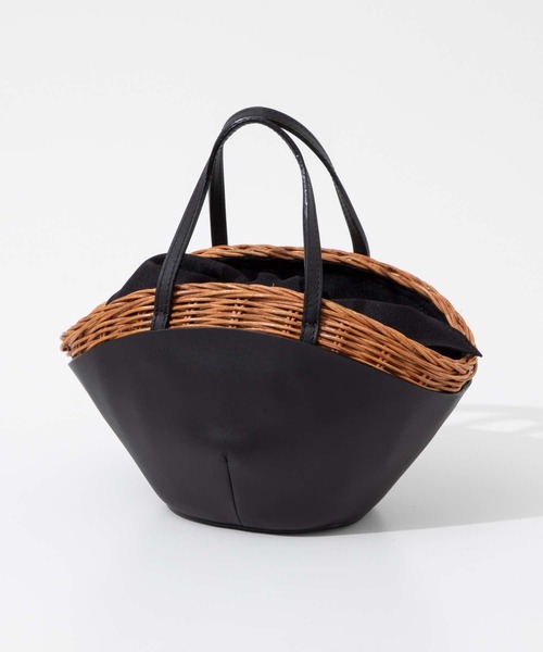 The Bagmati（ザバグマティ）の「BAGMATI LEATHER COMBINATION BASKET バグマティ レザー使い かごバッグ（ハンドバッグ・レディース・ブラック・FREE）」の14枚目の写真