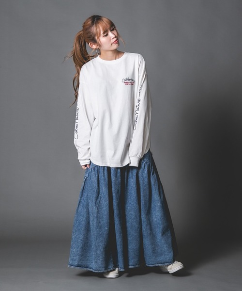 JEANS MATE(ジーンズメイト)の「【BOUNDARY/バウンダリー】 デニムギャザースカート(スカート・レディース・ケミカルウォッシュ/ブラック/スカイブルー・MEDIUM/LARGE)」の10枚目の写真