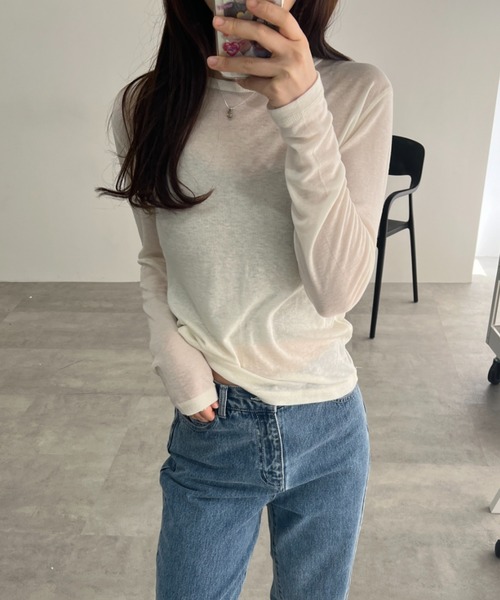 GIUNON（ジウノン）の「back stitch sheer tops / バックステッチシアートップス（Tシャツ/カットソー・レディース・レッド/ブルー/アイボリー・FREE）」の2枚目の写真