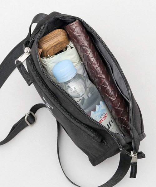 anello(アネロ)の「CABIN キャビン 撥水加工 5ポケット ミニショルダーバッグ(ショルダーバッグ・レディース・グレイッシュベージュ/ブラック/スミクロ・FREE)」の11枚目の写真