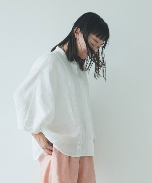 yuni　ユニ　ラミー機械刺繍ワイドブラウス　￥20900 税込 yuni（ユニ ）の「ラミー機械刺繍ワイドブラウス（シャツ