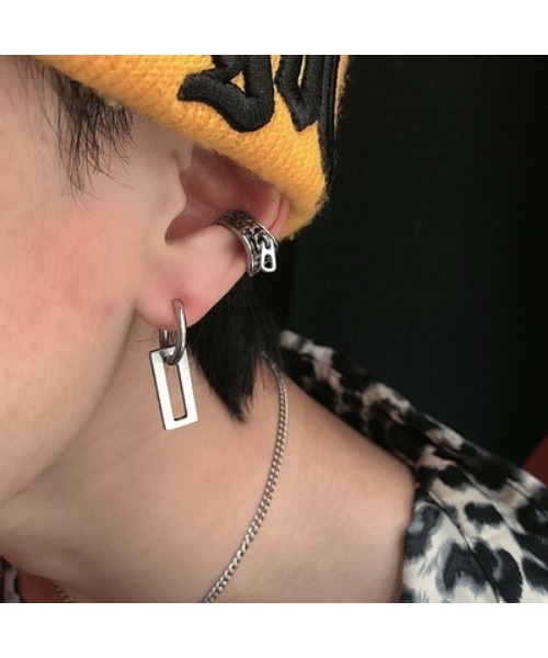 SILVER BULLET（シルバーバレット）の「『SBLTR』ユニセックス デザインフープピアス（ピアス（片耳用）・レディース・A/B/C/D/E・FREE）」の7枚目の写真