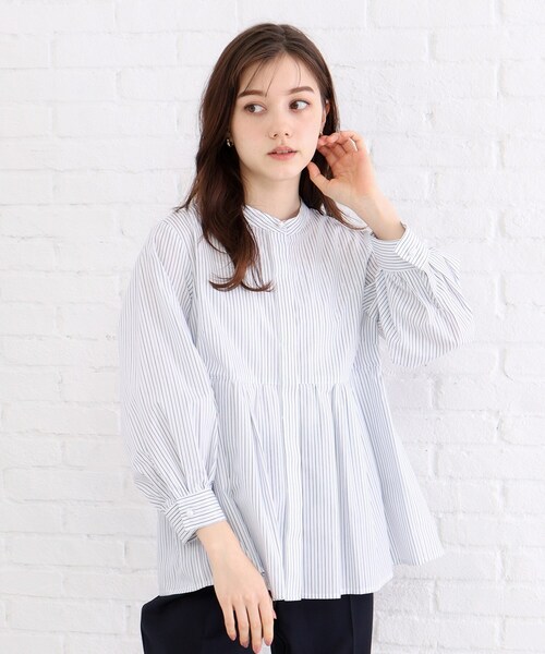 index（インデックス）の「◆≪5color≫ ラメラインペプラムブラウス【防シワ/イージーケア/洗濯機洗い可】（シャツ/ブラウス・レディース・ホワイト系5/ネイビー系2/サックスブルー系2/ベージュ系その他6/ブラウン系その他5・40/38/42/36）」の2枚目の写真