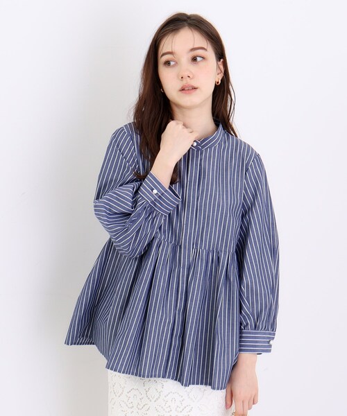 index（インデックス）の「◆≪5color≫ ラメラインペプラムブラウス【防シワ/イージーケア/洗濯機洗い可】（シャツ/ブラウス・レディース・ホワイト系5/ネイビー系2/サックスブルー系2/ベージュ系その他6/ブラウン系その他5・40/38/42/36）」の14枚目の写真