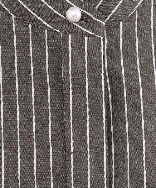 index（インデックス）の「◆≪5color≫ ラメラインペプラムブラウス【防シワ/イージーケア/洗濯機洗い可】（シャツ/ブラウス・レディース・ホワイト系5/ネイビー系2/サックスブルー系2/ベージュ系その他6/ブラウン系その他5・40/38/42/36）」の21枚目の写真