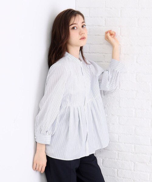 index（インデックス）の「◆≪5color≫ ラメラインペプラムブラウス【防シワ/イージーケア/洗濯機洗い可】（シャツ/ブラウス・レディース・ホワイト系5/ネイビー系2/サックスブルー系2/ベージュ系その他6/ブラウン系その他5・40/38/42/36）」の22枚目の写真