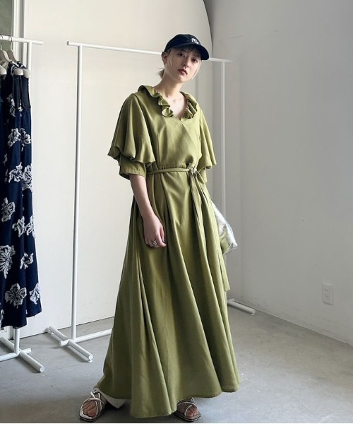 Ameri(アメリ)の「NEWERA×AMERI CASUAL CLASSIC LOGO CAP(キャップ・レディース・クリーム/ブラック/アイボリー・FREE)」の20枚目の写真