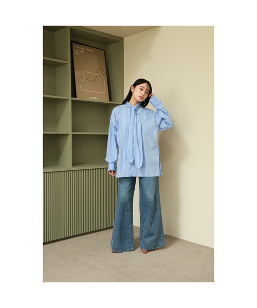 Vicente（ヴィセンテ）の「【脚長効果抜群！】Vicente wide denim（デニムパンツ・レディース・ブルー・S/M/XS）」の7枚目の写真