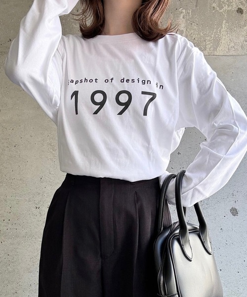 cuorequal(クオレコール)の「ロゴプリントロングTシャツ(Tシャツ/カットソー・レディース・ホワイト・MEDIUM/LARGE)」の4枚目の写真