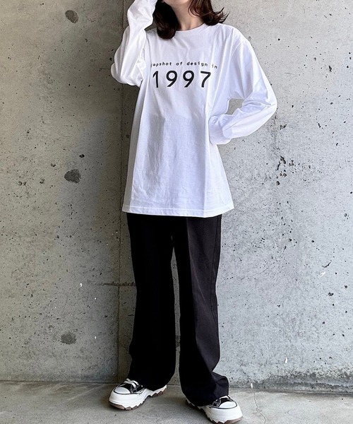 cuorequal(クオレコール)の「ロゴプリントロングTシャツ(Tシャツ/カットソー・レディース・ホワイト・MEDIUM/LARGE)」の8枚目の写真