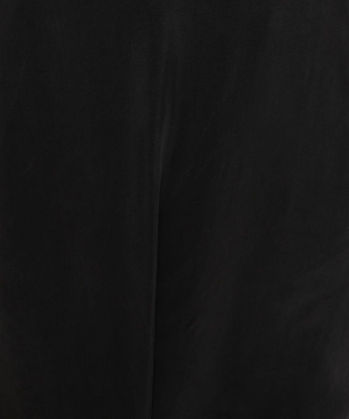 BABYLONE(バビロン)の「キュプラホルターキャミブラウス(キャミソール・レディース・ブラック/カーキ・フリー)」の17枚目の写真