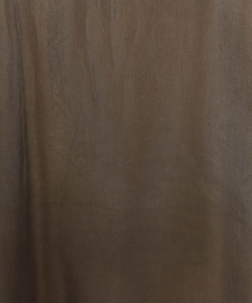 BABYLONE(バビロン)の「キュプラホルターキャミブラウス(キャミソール・レディース・ブラック/カーキ・フリー)」の18枚目の写真