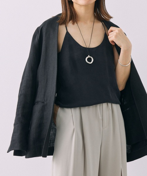 BABYLONE(バビロン)の「キュプラホルターキャミブラウス(キャミソール・レディース・ブラック/カーキ・フリー)」の3枚目の写真