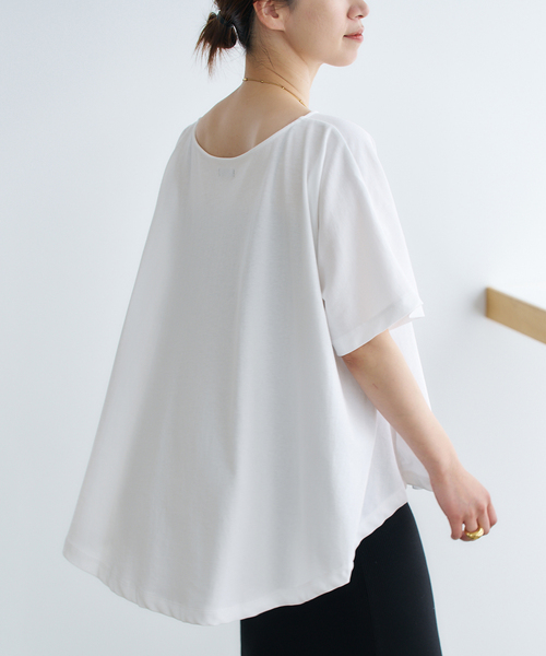 VERMEIL par iena（ヴェルメイユパーイエナ）の「ドルマンショートプルオーバー（Tシャツ/カットソー・レディース・ベージュ/ホワイト/チャコールグレー・FREE）」の2枚目の写真