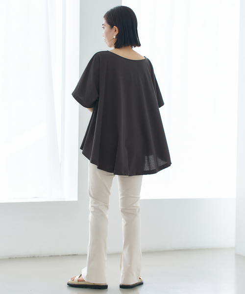 VERMEIL par iena（ヴェルメイユパーイエナ）の「ドルマンショートプルオーバー（Tシャツ/カットソー・レディース・ベージュ/ホワイト/チャコールグレー・FREE）」の8枚目の写真