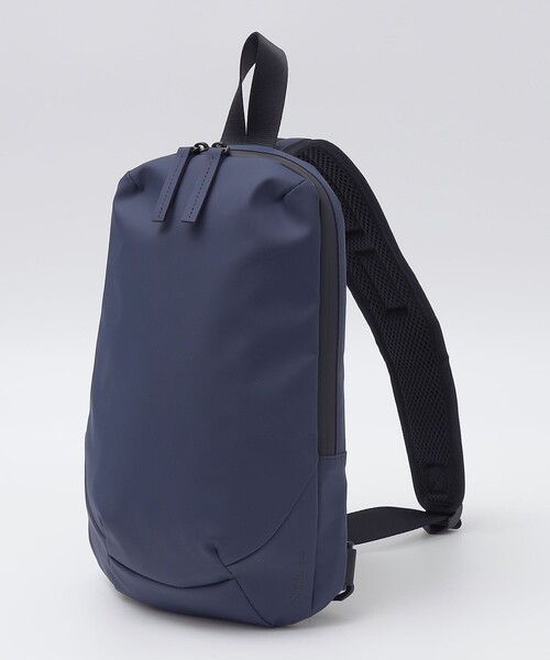 SHIPS Colors(シップス カラーズ)の「【一部WEB限定】SHIPS Colors:HYDROS ショルダー ボディ バッグ◇(ボディバッグ/ウエストポーチ・メンズ・ブラック/グレー/ネイビー・ONE SIZE)」の3枚目の写真