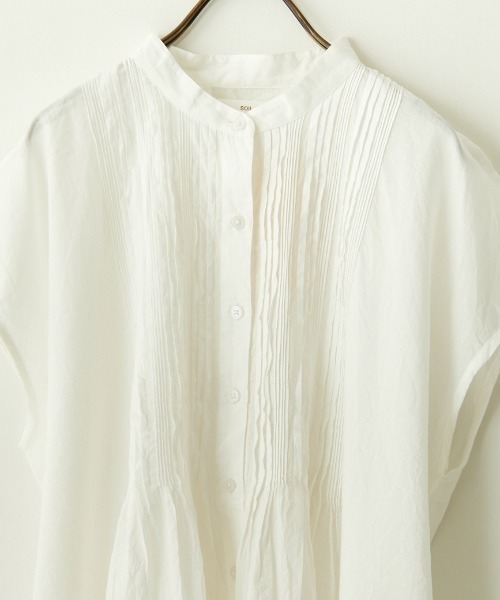 soil（ソイル）の「[SOIL/ソイル] バンドカラー ピンタックシャツブラウス（シャツ/ブラウス・レディース・オフホワイト/ブラック・1）」の4枚目の写真