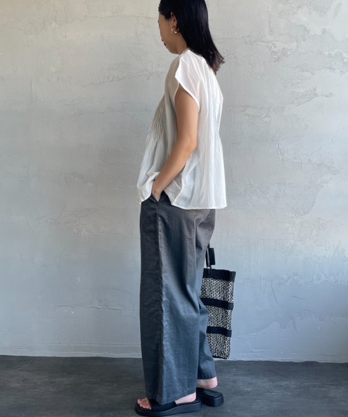 soil（ソイル）の「[SOIL/ソイル] バンドカラー ピンタックシャツブラウス（シャツ/ブラウス・レディース・オフホワイト/ブラック・1）」の14枚目の写真