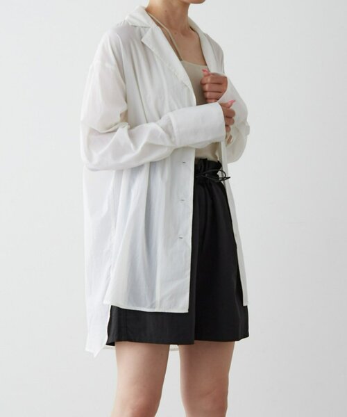 earthy（アーシー）の「【撥水/UVカット】シアーナイロンオーバーシャツ（シャツ/ブラウス・レディース・ブラック/オフホワイト・FREE）」の4枚目の写真