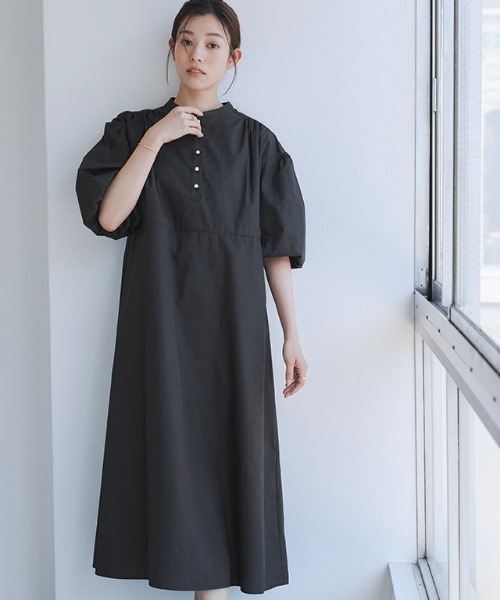 Pierrot(ピエロ)の「パールボタンギャザーワンピース(ワンピース・レディース・ブルー/ネイビー/ブラック・M/L)」の20枚目の写真
