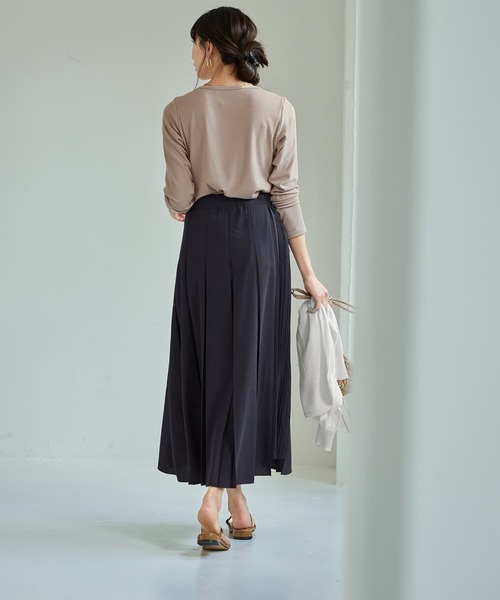 STYLE DELI(スタイルデリ)の「【LUXE】段差デザインプリーツスカート(スカート・レディース・ネイビー/パープル系その他・SMALL/MEDIUM)」の5枚目の写真