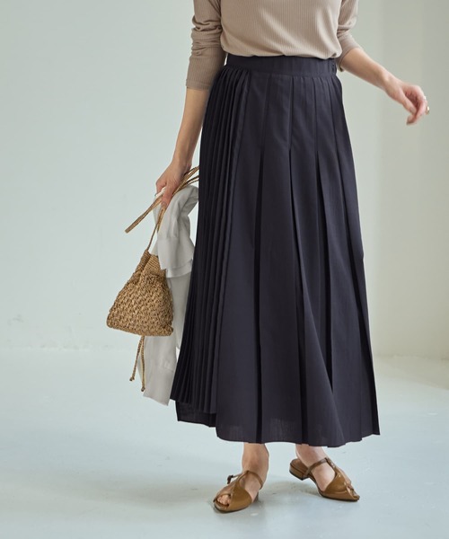 STYLE DELI(スタイルデリ)の「【LUXE】段差デザインプリーツスカート(スカート・レディース・ネイビー/パープル系その他・SMALL/MEDIUM)」の6枚目の写真