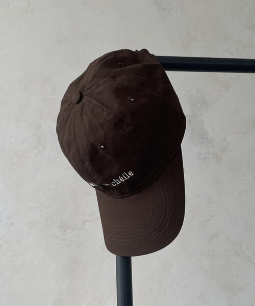 Thevon（ゼボン）の「細ロゴ刺繍キャップ（キャップ・レディース・ブラウン/ブラック/ライトベージュ・FREE）」の15枚目の写真