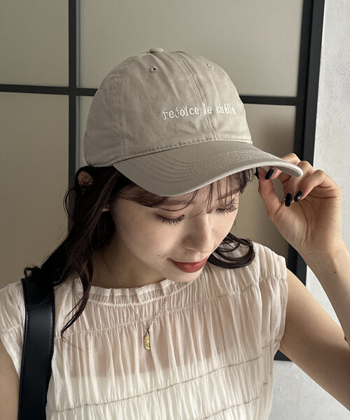 Thevon（ゼボン）の「細ロゴ刺繍キャップ（キャップ・レディース・ブラウン/ブラック/ライトベージュ・FREE）」の19枚目の写真