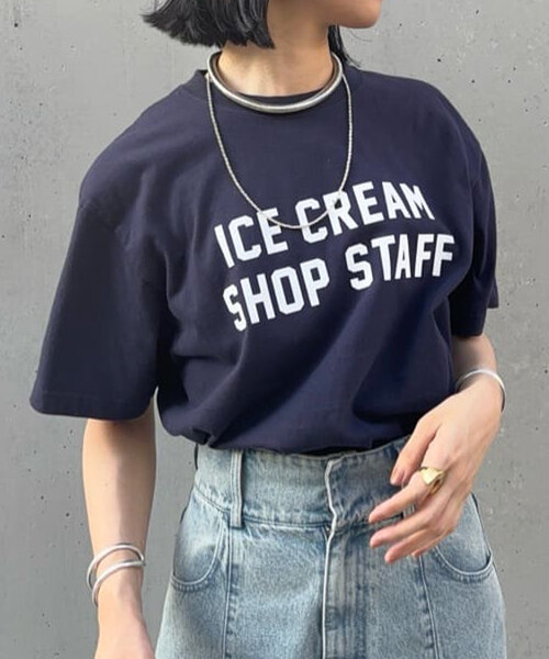 SHENERY（シーナリー）の「ICE CREAM Tee（Tシャツ/カットソー・レディース・ネイビー/ホワイト・FREE）」の2枚目の写真