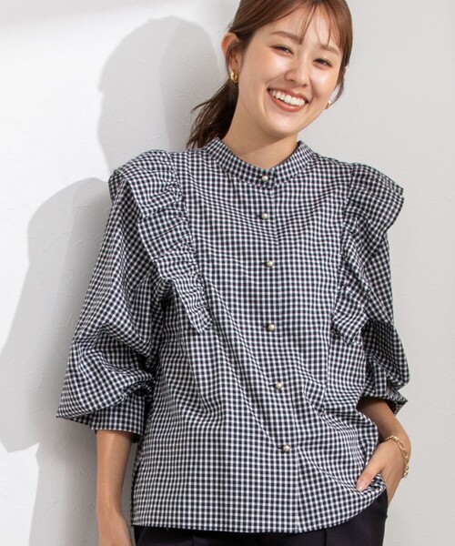 NOLLEY’S（ノーリーズ）の「リバティプリント/リバティギンガムチェック前後2WAYフリルブラウス（シャツ/ブラウス・レディース・ブラック系その他3/ブラック系その他・38）」の7枚目の写真