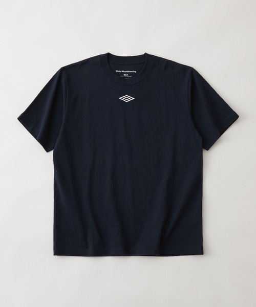 WHITE MOUNTAINEERING（ホワイトマウンテニアリング）の「WM×UMBRO T-SHIRT（Tシャツ/カットソー・メンズ・ブラック/ホワイト/ネイビー・XL/L/M）」の3枚目の写真
