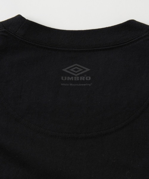 WHITE MOUNTAINEERING（ホワイトマウンテニアリング）の「WM×UMBRO T-SHIRT（Tシャツ/カットソー・メンズ・ブラック/ホワイト/ネイビー・XL/L/M）」の4枚目の写真