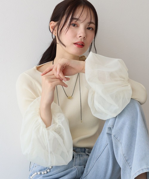 BLUEEAST(ブルーイースト)の「チュールカフスリブニット(ニット/セーター・レディース・オフホワイト/ブラック/ブルーグレー/グレイッシュベージュ/ブラウン・MEDIUM)」の6枚目の写真