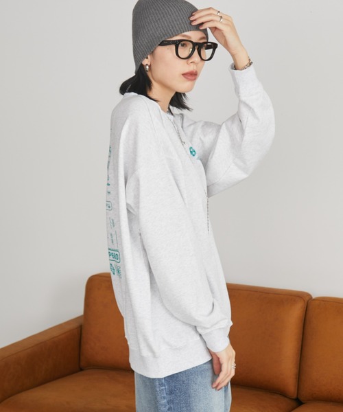 Auntie Rosa Holiday(アンティローザホリデー)の「バックプリントスウェット(スウェット・レディース・ナチュラル/チャコールグレー・FREE)」の15枚目の写真