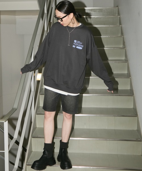 Auntie Rosa Holiday(アンティローザホリデー)の「バックプリントスウェット(スウェット・レディース・ナチュラル/チャコールグレー・FREE)」の11枚目の写真