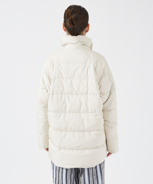 qualite（カリテ）の「ショートーリバーダウン（ダウンジャケット/コート・レディース・ベージュ/ブラック・38/34）」の9枚目の写真