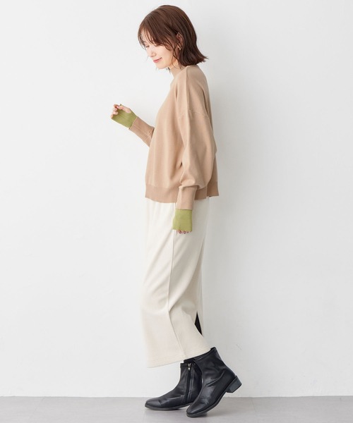 Viola e Viola(ヴィオラエヴィオラ)の「洗えるもちもちレイヤード風ドルマンニット(ニット/セーター・レディース・グレイッシュベージュ/ブルー・L/LL/M)」の20枚目の写真