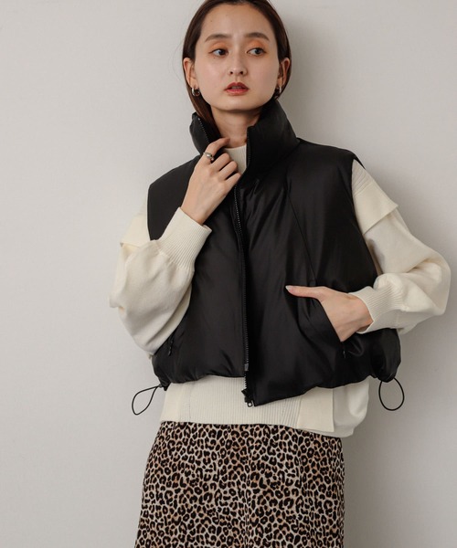 SENSE OF PLACE by URBAN RESEARCH(センスオブプレイスバイアーバンリサーチ)の「クロップドパフベスト(ダウンベスト・レディース・アイボリー/ブラック・ONE)」の9枚目の写真