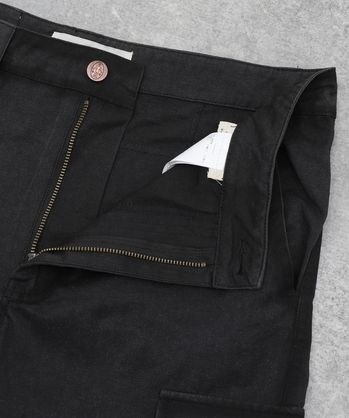 EDIFICE（エディフィス）の「untitled artworks(アンタイトルドアートワークス) Cargo Field Pants（カーゴパンツ・メンズ・ブラック・MEDIUM）」の17枚目の写真