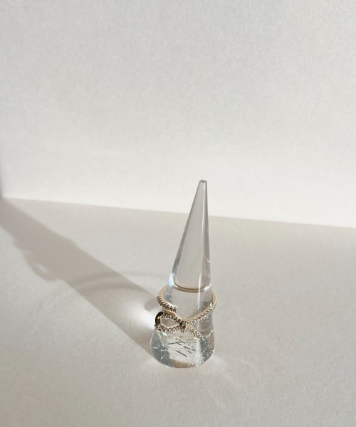 ciite'(シーテ)の「tied ribbon ring(リング・レディース・ゴールド・FREE)」の5枚目の写真