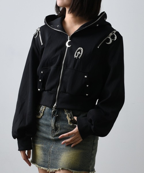 .KOM(ドットコム)の「A'GEM/9 × .kom 『.KOM/ドットケーオーエム』デザインクロップパーカー(パーカー・レディース・ブラック・M)」の3枚目の写真