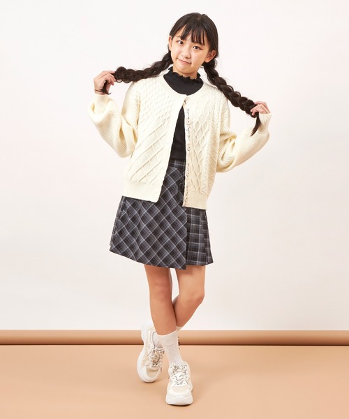 trois lapins kp（トロワラパンケーピー）の「ウォッシャブルニットカーディガン(140～160)（カーディガン/ボレロ・キッズ・レッド/アイボリー・140cm/150cm/160cm）」の8枚目の写真