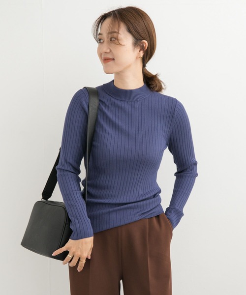 URBAN RESEARCH DOORS(アーバンリサーチドアーズ)の「ハイネックリブニット(ニット/セーター・レディース・アイボリー/モカ/ブルー・MEDIUM)」の19枚目の写真