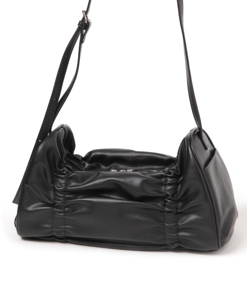 LAKOLE（ラコレ）の「シャーリングチューブショルダーバッグ / 253090（ショルダーバッグ・レディース・ブラック/ブラウン/シルバー・FREE）」の18枚目の写真