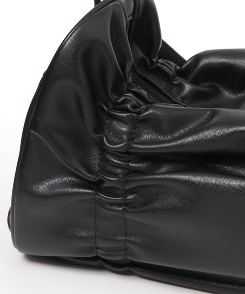 LAKOLE（ラコレ）の「シャーリングチューブショルダーバッグ / 253090（ショルダーバッグ・レディース・ブラック/ブラウン/シルバー・FREE）」の14枚目の写真