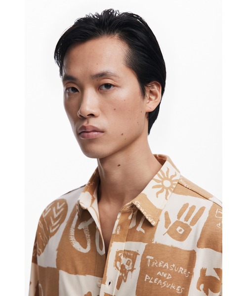 Desigual（デシグアル）の「ROBERT レトロアイコン半袖シャツ（シャツ/ブラウス・メンズ・ホワイト・XL/L/M/S）」の7枚目の写真